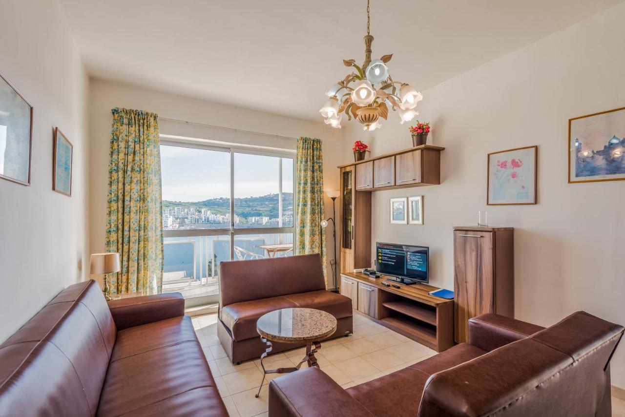 Bayview 2 Bedroom Seaview Apartment With Large Terrace With Panoramic Views - By Getawaysmalta Сейнт Полс Бей Екстериор снимка